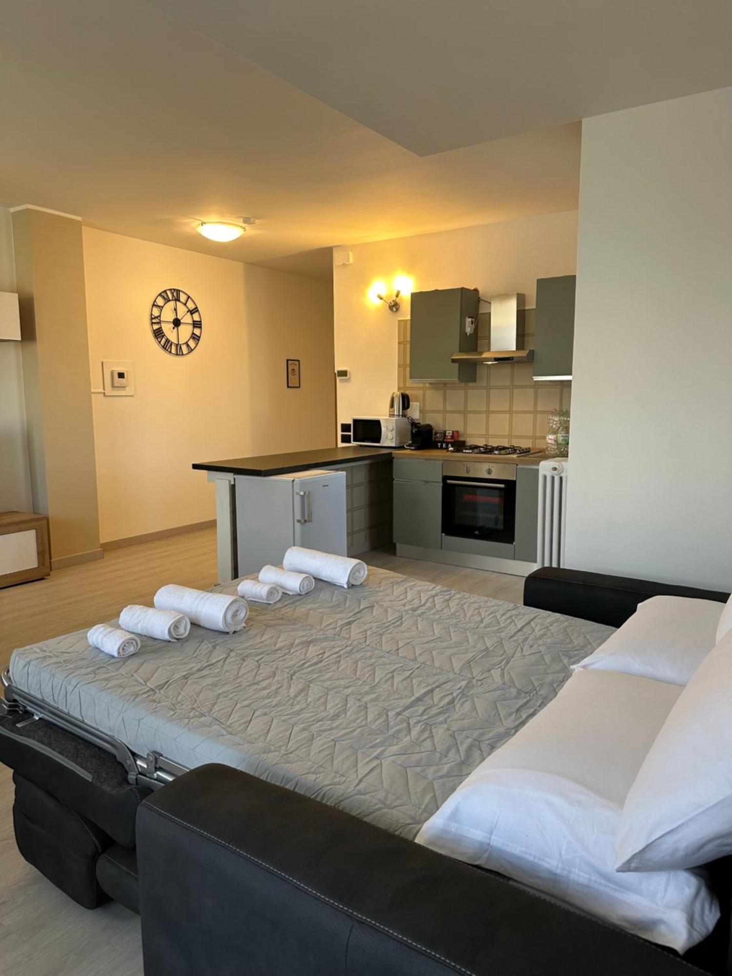Luxury Apartment Бергамо Екстериор снимка